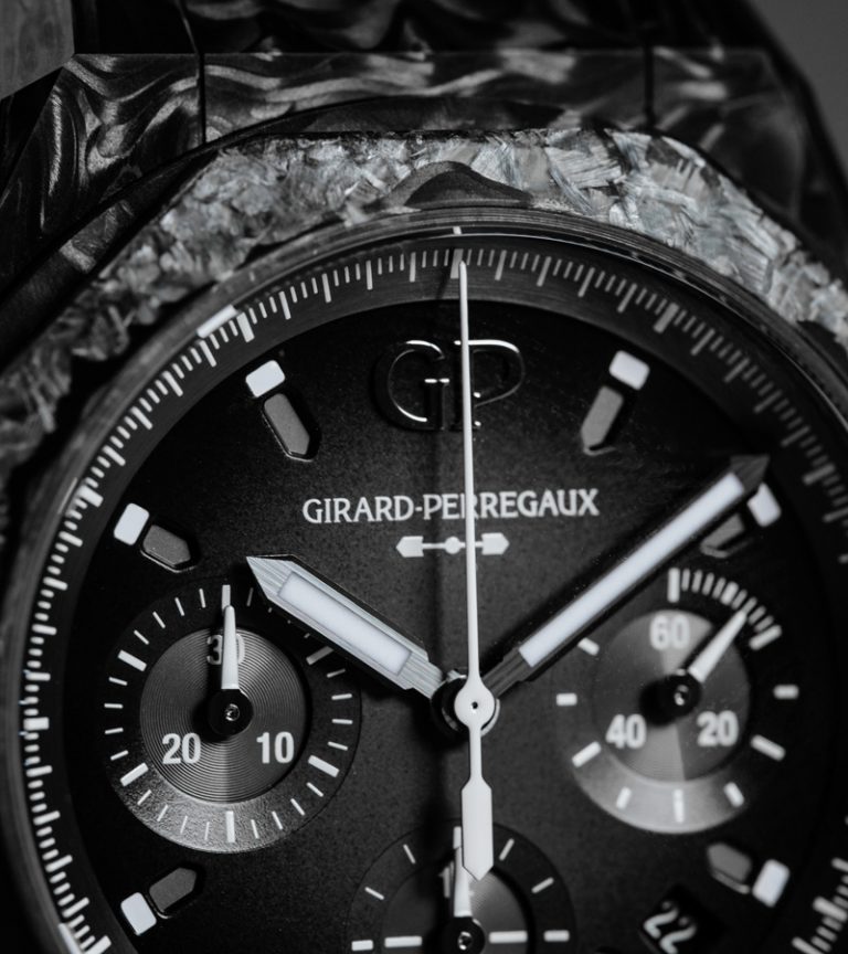 GirardPerregaux Laureato Absolute Crystal Rock