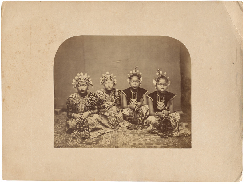 ARCHIVE: Old Pictures Afresh