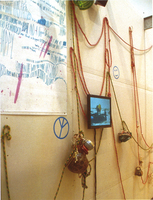Thumb 2004 v01 i039 a022 i001