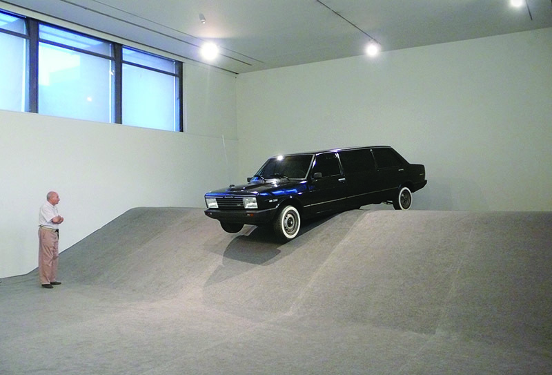 Ahmet Öğüt: Getting Around