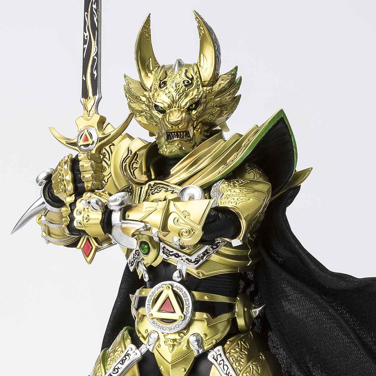 牙狼 GARO Amazon.com: TAMASHII NATIONS Bandai Ougonkishi Garo (Saezima