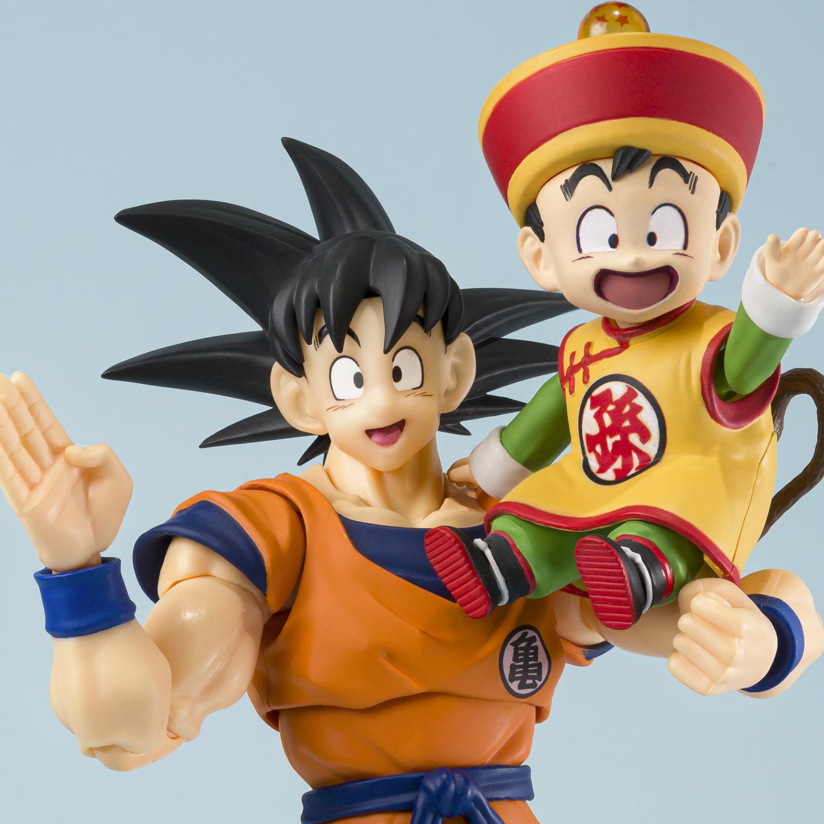 Bandai S.H.Figuarts SHF 孫悟空＆孫悟飯＆筋斗雲-Exclusive Edition 