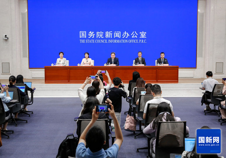 特别关注｜央国企在AI产业中的新定位