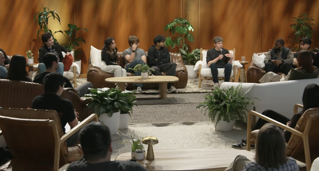 OpenAI CEO 奥特曼：我已经准备好让ChatGPT看到我的所有数字生活，但是幼儿园不需要AI