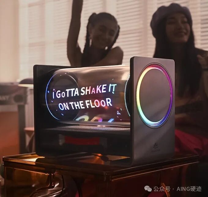 AI全息透明显示音箱，会是音箱市场的“哪吒”吗？