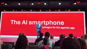 AI 手机只是起点，高通要为智能体铺一条全栈技术路线-AI智能王